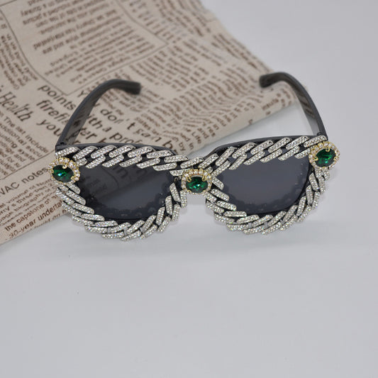 Large Frame Cat Eye Diamond Sunglasses Plastic Sunglasses For Women